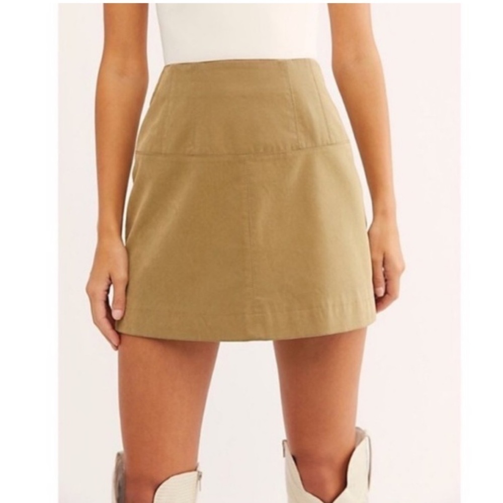 FREE PEOPLE Days In The Sun Faux Suede Tan Mini Skirt Size 6